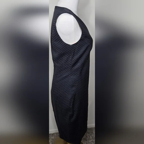 Ted BakerV-Neck Knee-Length - Picture 5 of 9